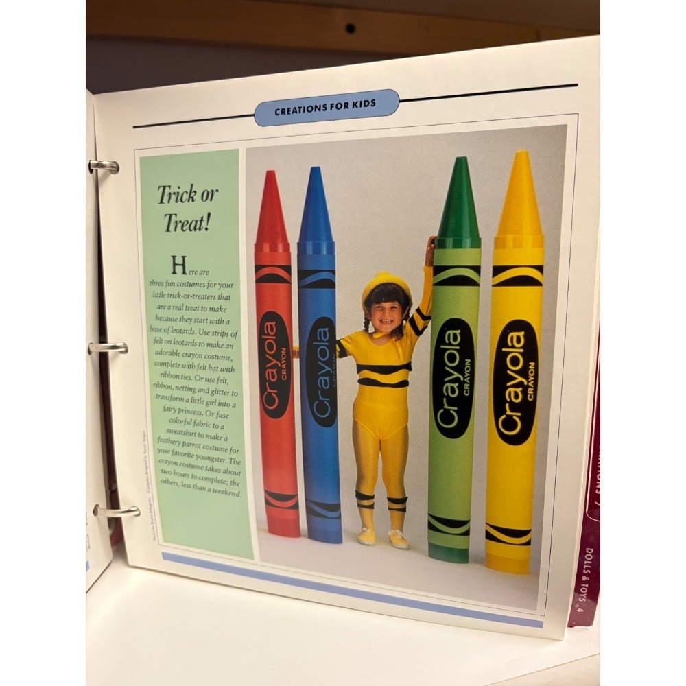Family Circle Weekend Crafts Book DIY Projects Dolls‎ Toys Holiday Decor